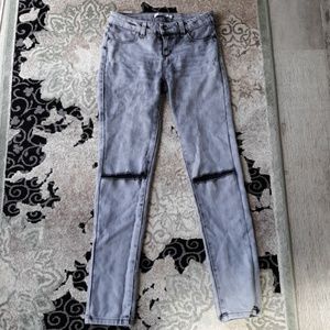 DKNY Jeans
